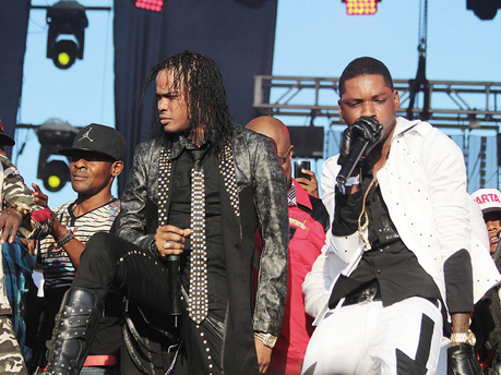 tommy-lee-and-gage-stingclash