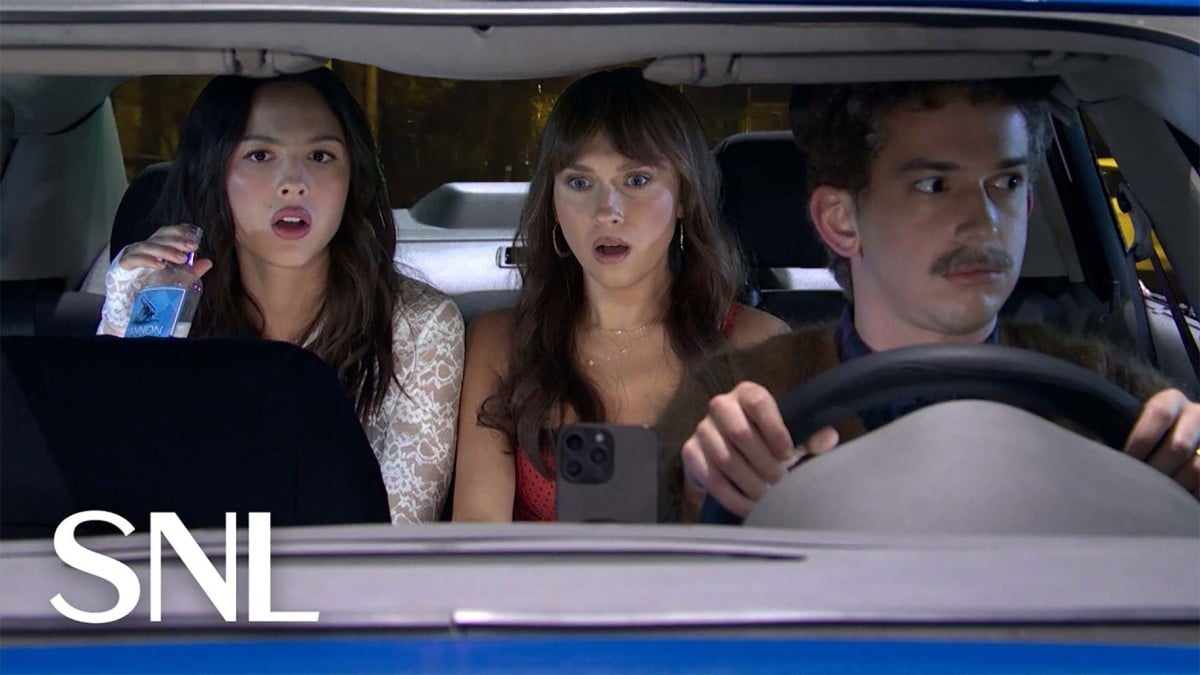 Olivia Rodrigo’s SNL Ride-Share Skit Takes A Dancehall Turn With ‘Rasta Driver’