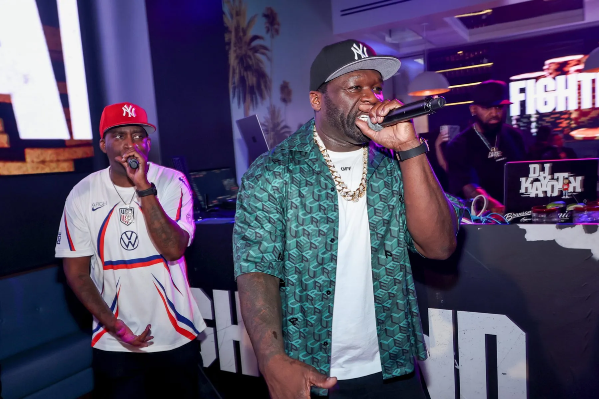 Photo: dancehallmag.com 50 Cent Steals the Show at Joe vs. Donell Jones Verzuz Battle